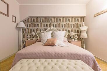 تختخواب و صبحانه Fabula Maison