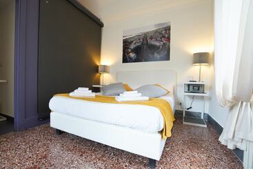 تختخواب و صبحانه Le Stanze Di Piazza Cairoli