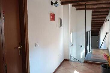 تختخواب و صبحانه Santa Cecilia Perugia  Rooms&suite