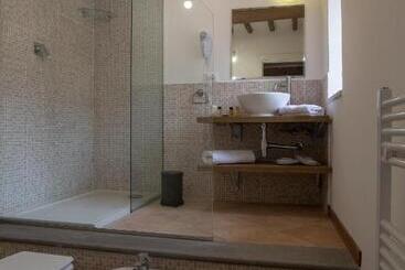 تختخواب و صبحانه Santa Cecilia Perugia  Rooms&suite