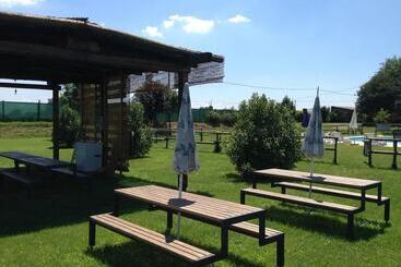 هتل روستایی Agriturismo Trebis