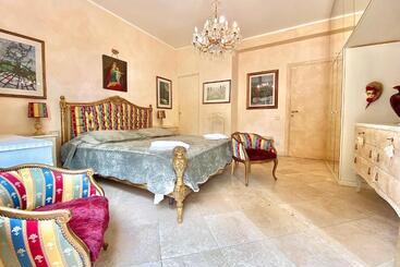 Le Due Palme Bed & Breakfast