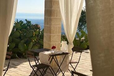 تختخواب و صبحانه Dimora Le Ginestre Adults Only