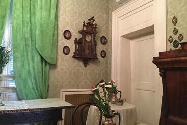 تختخواب و صبحانه Palazzo Laguardia