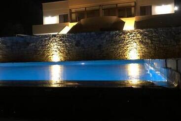 تختخواب و صبحانه Dimora Le Ginestre Adults Only