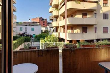 تختخواب و صبحانه Nottetempo Verona
