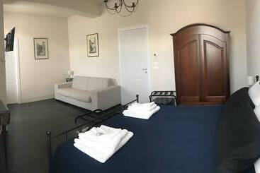 Castello D Alcontres B&b