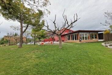 هتل Camping Benabarre