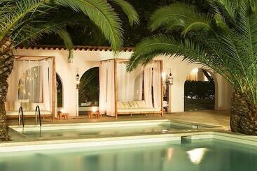 Apartamentos Sunset Oasis Ibiza   Only Adults