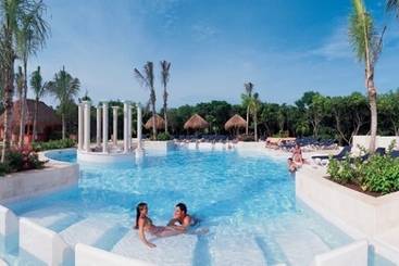 Grand Palladium Colonial Resort & Spa - All Inclusive