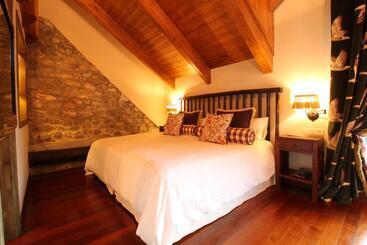 هتل Abadia Del Pirineo
