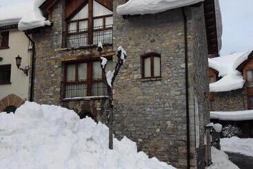 هتل Abadia Del Pirineo
