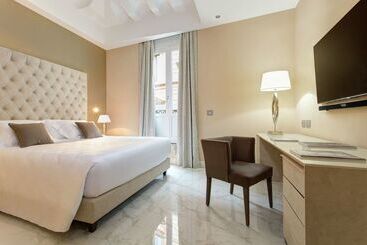 Aleph Rome Hotel Curio Collection By Hilton
