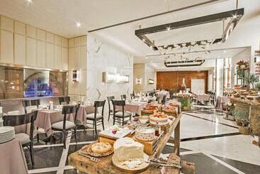 Anantara Palazzo Naiadi Rome Hotel   A Leading Hotel Of The World