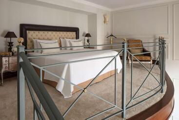 Anantara Palazzo Naiadi Rome Hotel   A Leading Hotel Of The World