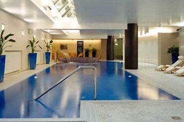 هتل Ararat Park Hyatt Moscow