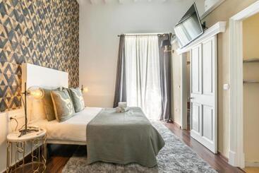 هتل Catedral Suites Jerez