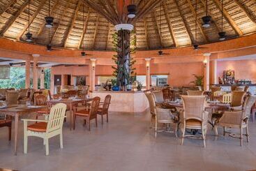 هتل Iberostar Waves Quetzal