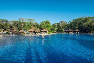 هتل Iberostar Waves Quetzal