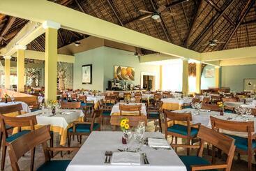 هتل Iberostar Waves Quetzal