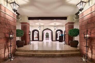 هتل Las Madrigueras Golf Resort & Spa  Adults Only