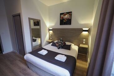 هتل Le Biarritz  Vichy