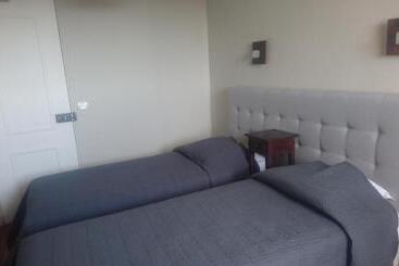 هتل Les Cèdres