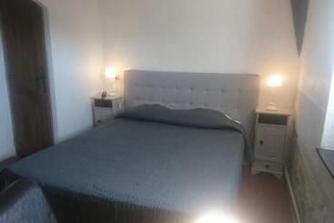 هتل Les Cèdres