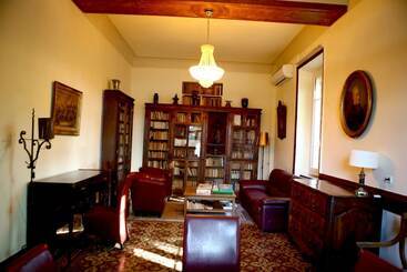 هتل Les Cèdres