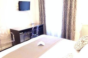 هتل Logis Le Midland