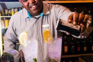 Onomo Hotel Cape Town – Inn On The Square