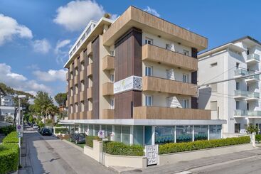 هتل Select Suites & Spa   Apartments