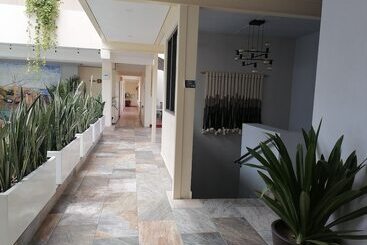 هتل Suites Las Palmas