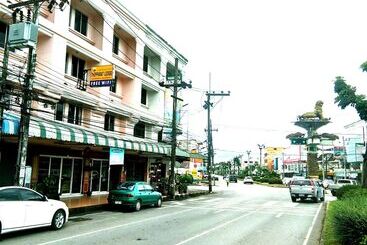 هتل Thepparat Lodge Krabi