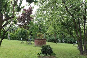 هتل Villa Viola