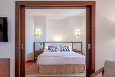 Puerto Antilla Grand Hotel