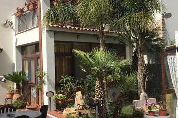 تختخواب و صبحانه Baglio Cusenza Rooms