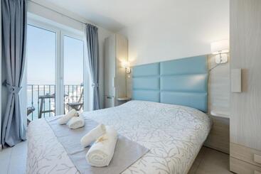 تختخواب و صبحانه Vento Di Mare