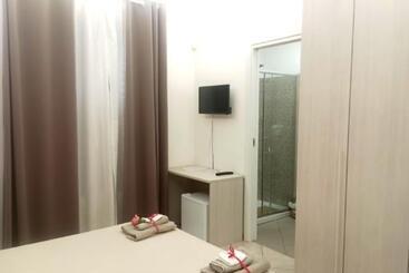 تختخواب و صبحانه Villa Longardi