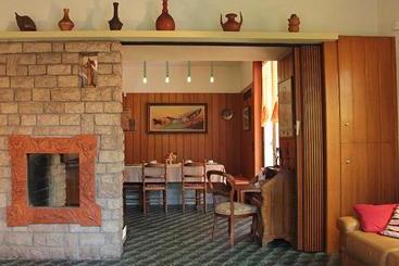 تختخواب و صبحانه Villa Mirella