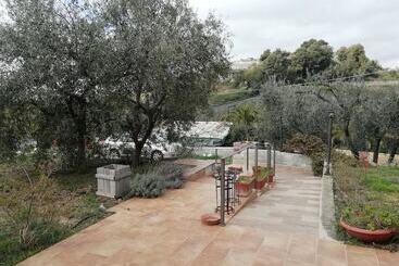 هتل روستایی Agriturismo Green House