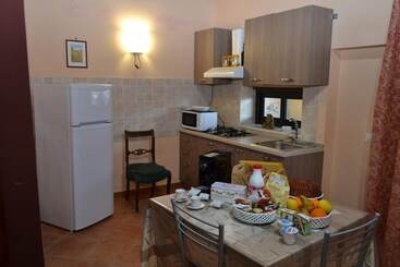 پانسیون Jolly House Bolognetta