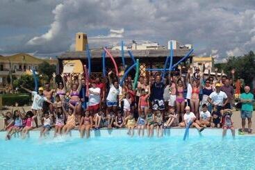Резиденция Villaggio Turistico Le Meridiane