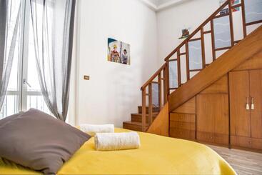 تختخواب و صبحانه 26 Urban Guest House