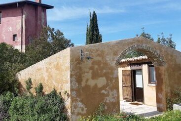 Hotel Rural La Torre Rossa