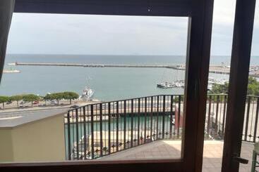 پانسیون Guest House Domus Cicerone