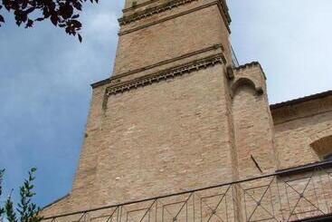 ベッドアンドブレックファースト Arco Di San Francesco