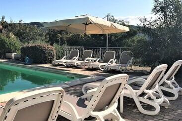 تختخواب و صبحانه Valpolicella Hills