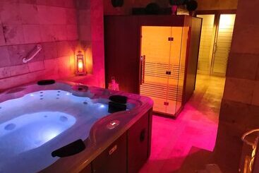 مسافرخانه Fratelli Clemente Spa And