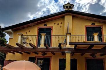 Sally S B&b